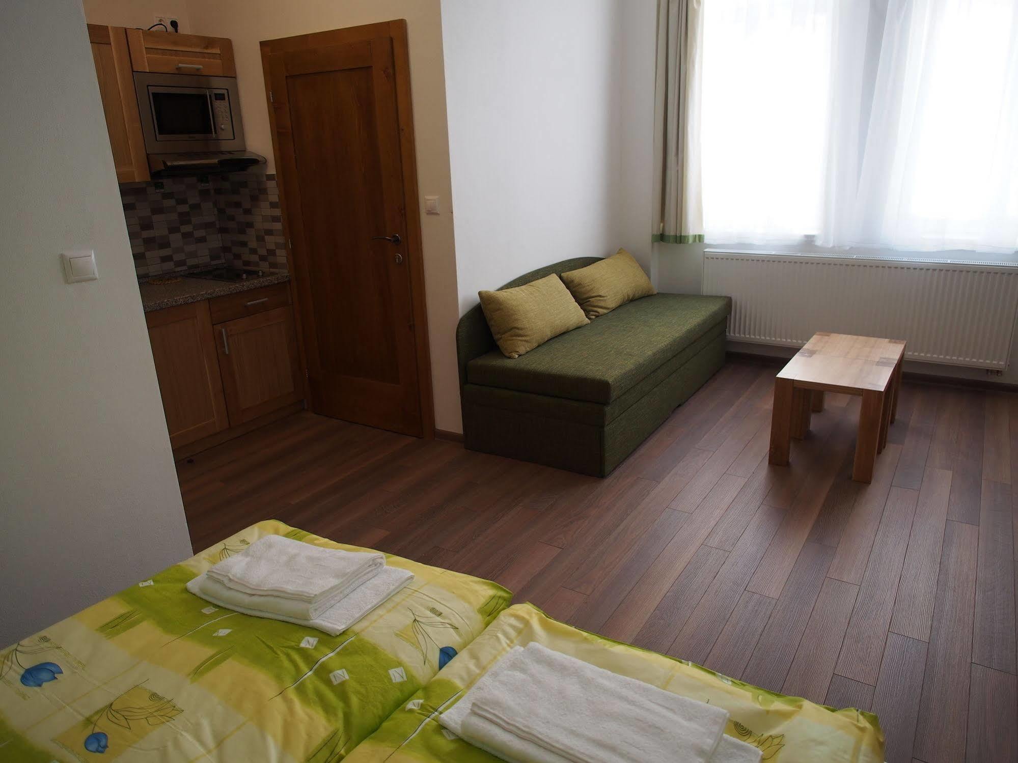 Apartman Helenka Stara Morava 塔查斯卡-鲁穆尼卡 外观 照片